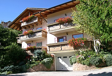Private houses Cavalese: Villa Mirabell