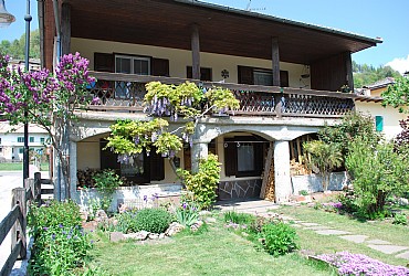 Case con appartamenti Castello-Molina di Fiemme: Casa Delmarco - Paolo Delmarco