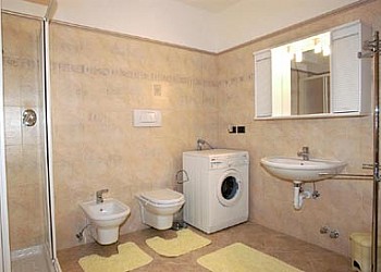 Appartamento a Predazzo. Bagno