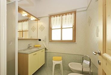 Apartment in Masi di Cavalese - Type 4 - Photo ID 400